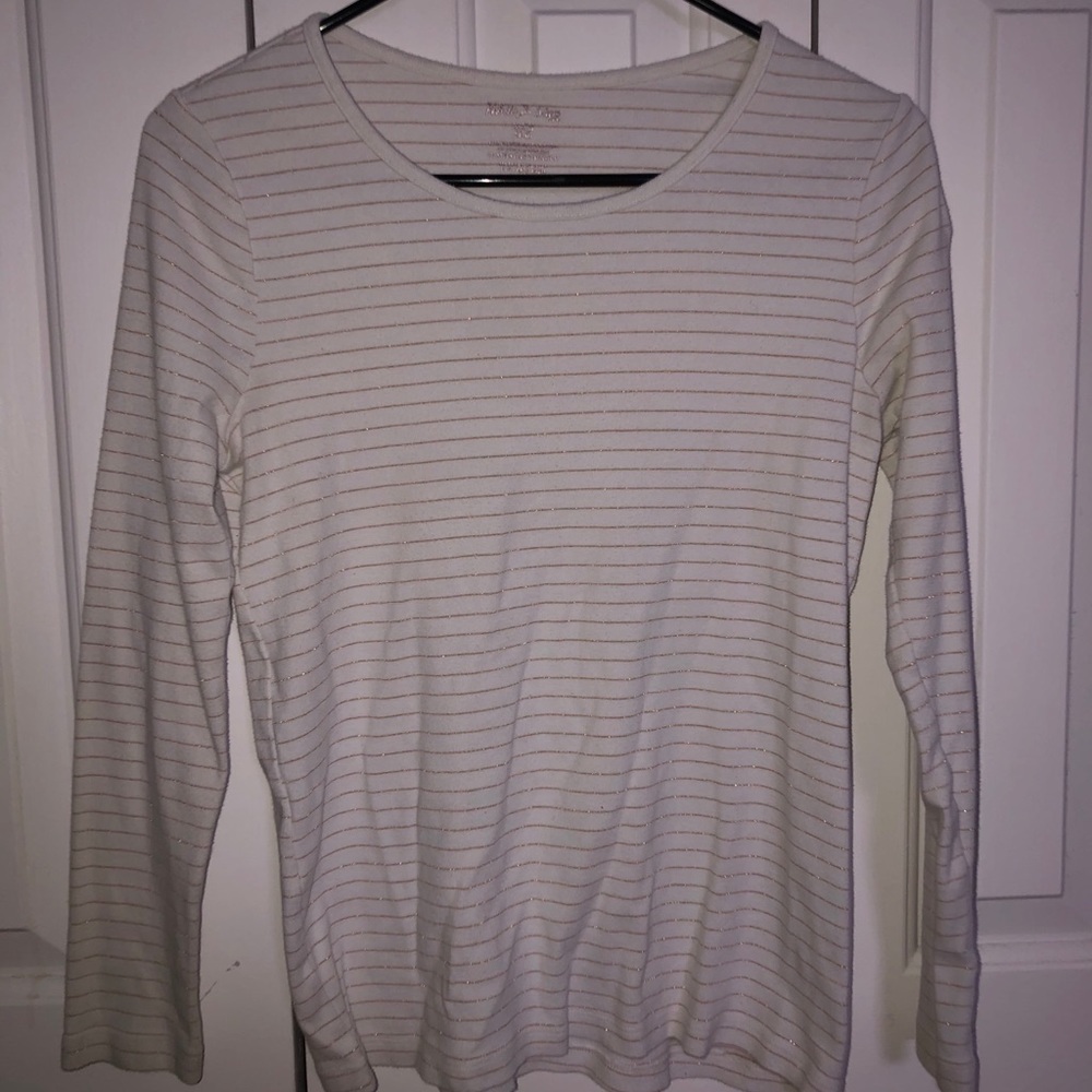 white stag long sleeve